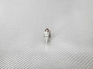 Straight pipe connector