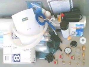 Infusion kit with large pump